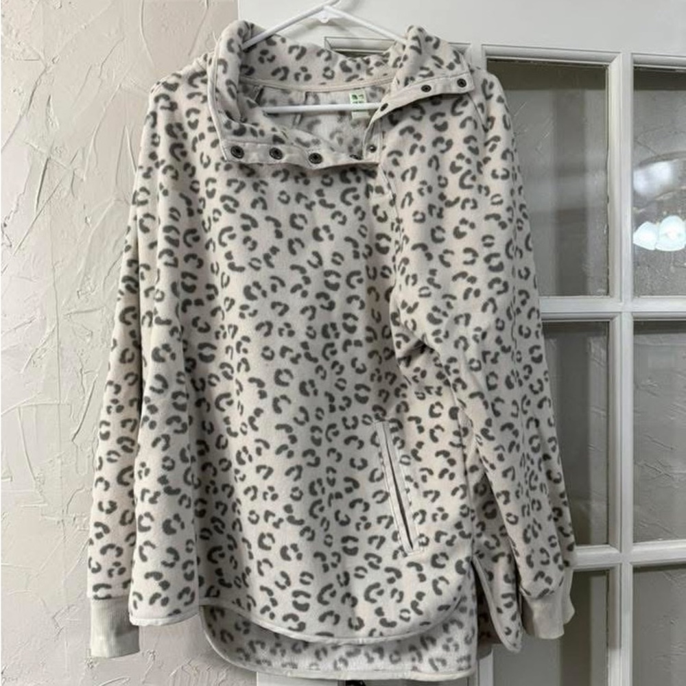 GreenTea Gray Patterned Fleece Jacket